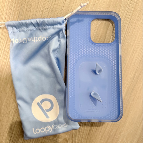 Loopy Case Light Blue Phone Cover iPhone 15 pro max - Picture 2 of 3